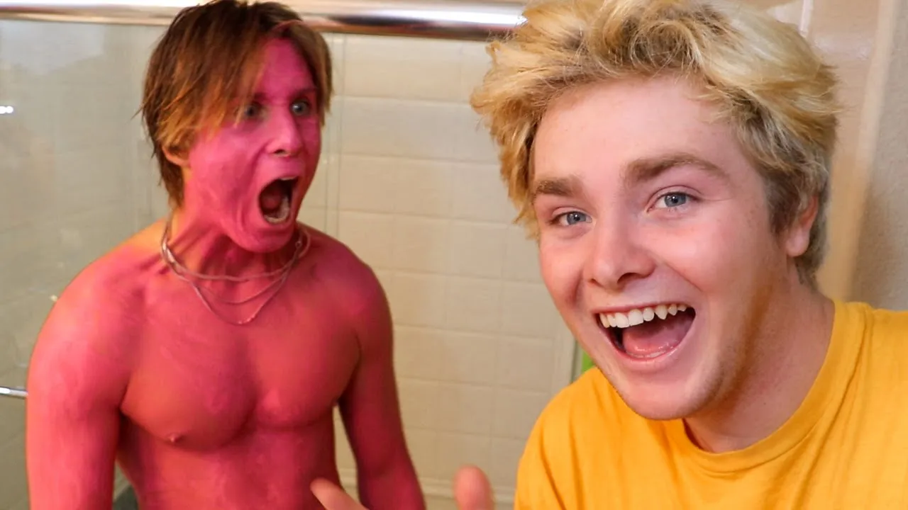 SHAMPOO PRANK ON ROOMMATE!!