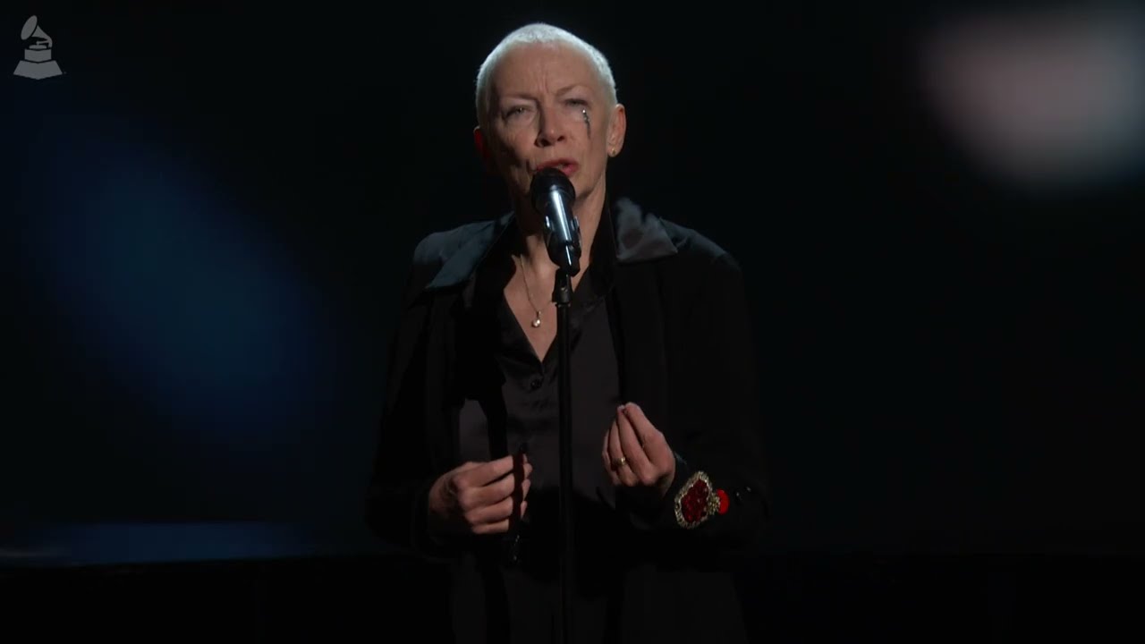 Watch ANNIE LENNOX Perform "NOTHING COMPARES 2 U" with WENDY & LISA at the 2024 GRAMMYs background