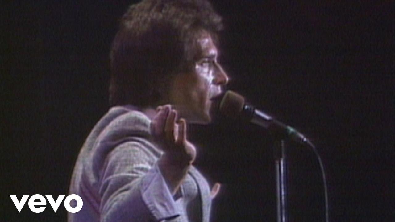 The Kinks - Lola (from One For The Road) background