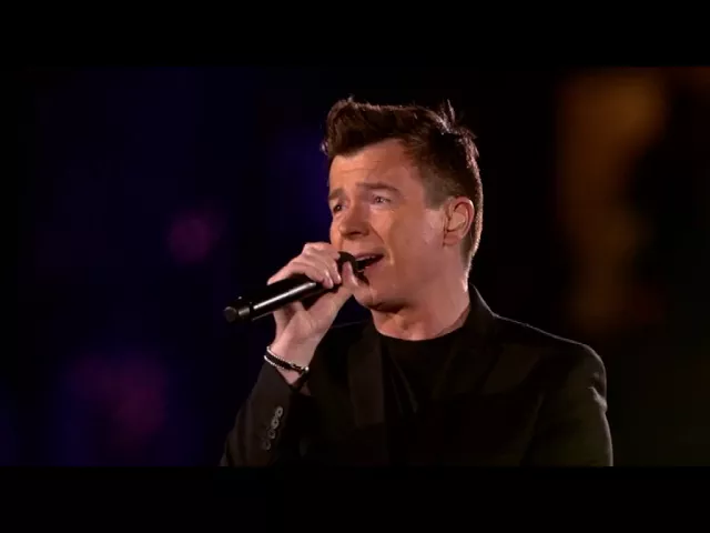 21 Toppers in concert 2016 Rick Astley Medley.mp4
