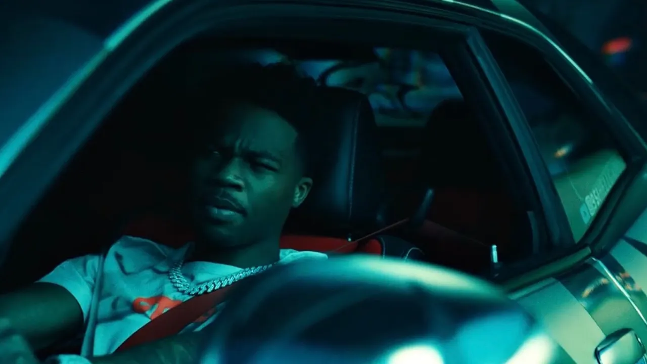 Roddy Ricch ft. Lil Baby, Young Thug - The Box Remix (Music Video) background