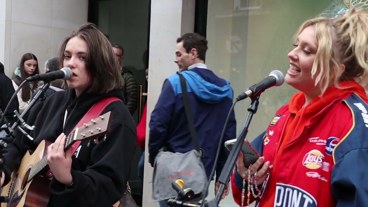 WHEN FAMOUS PEOPLE join street performance Adele Rolling In The Deep Allie Sherlock &Ella Henderson background