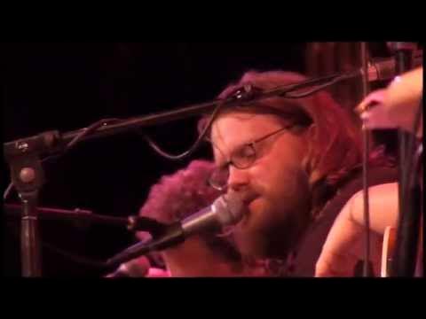 Chris Stapleton: Fool Me Again background