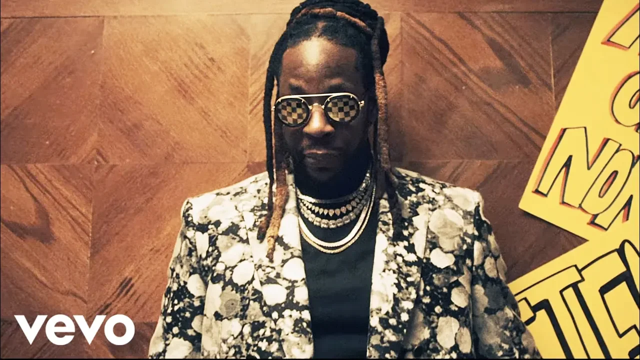 2 Chainz - Money In The Way (Official Music Video) background