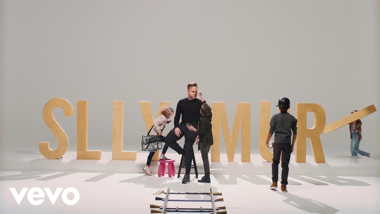 Olly Murs - Grow Up (Official Video) background