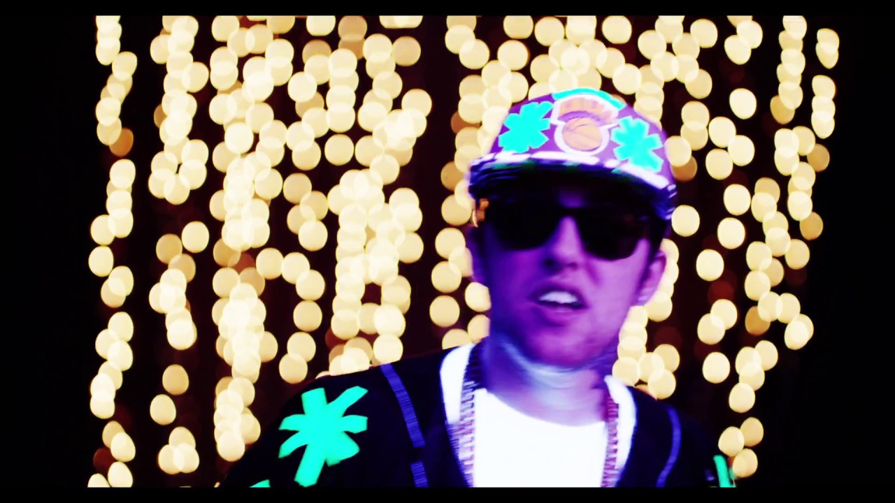 Mac Miller - Loud (Prod. by Big Jerm & Sayez) background