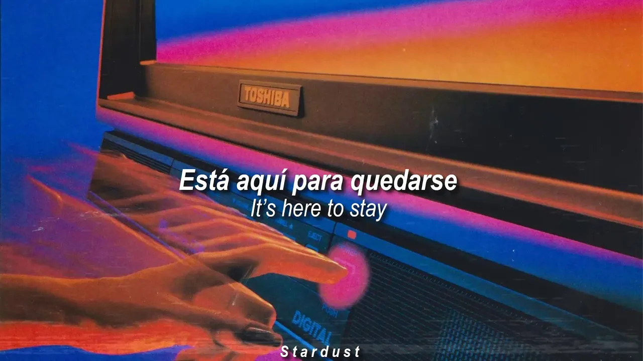 The Strokes - Eternal Summer (Lyrics - Sub español) background