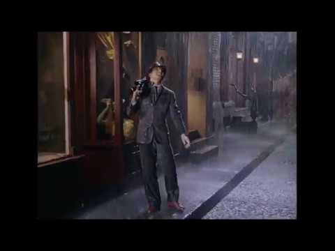 Singin' in the Rain (Full Song/Dance - '52) - Gene Kelly - Musical Romantic Comedies - 1950s Movies background