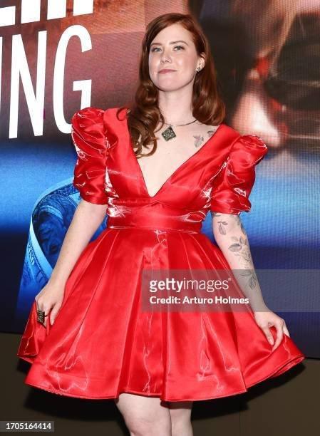 actor Erin Lee Carr large photo