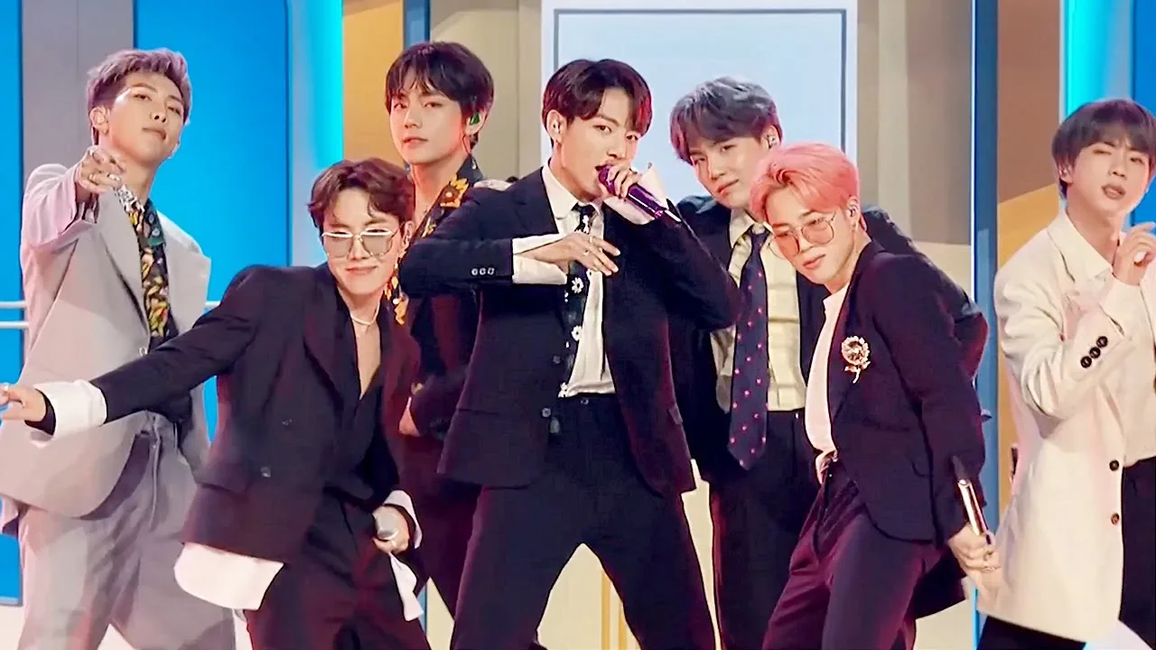 BTS (방탄소년단) 작은 것들을 위한 시(Boy With Luv) feat. Halsey 무대 교차편집 (special edit ver)(stage mix)