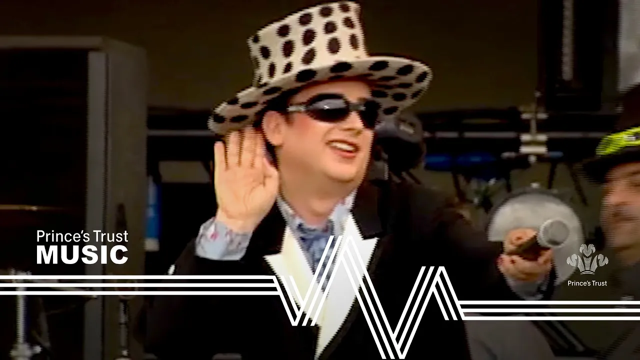 Culture Club - Karma Chameleon (The Prince's Trust Party In The Park 1999) background