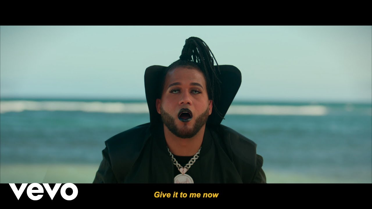 Black Eyed Peas, El Alfa - NO MAÑANA (Official Music Video) background