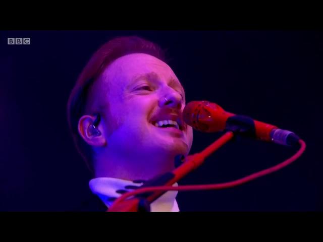 Two Door Cinema Club Reading Festival 2021