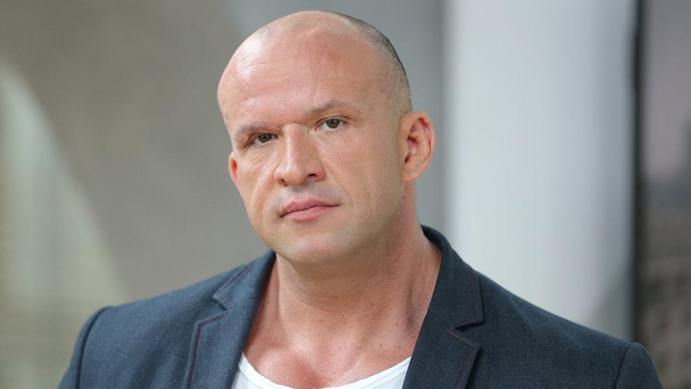 actor Tomasz Oswiecinski large photo