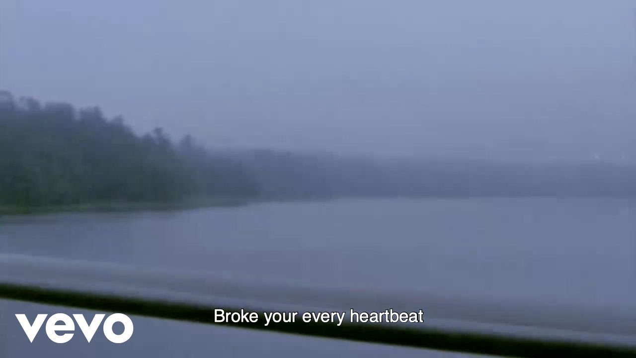 Gracie Abrams - Rockland (Official Lyric Video) background