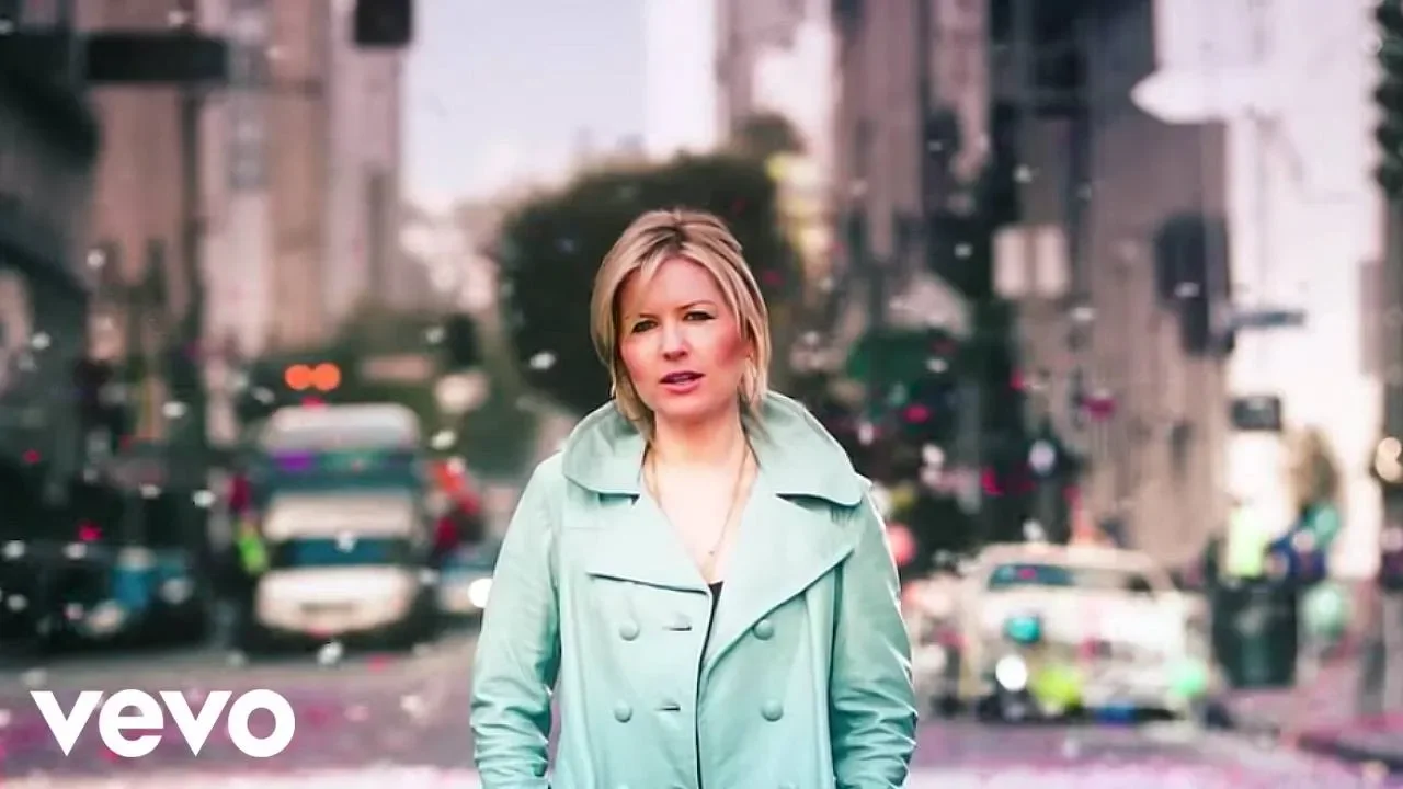 Dido - No Freedom background
