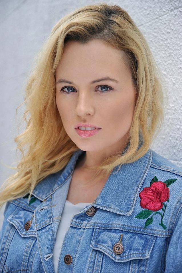 actor Hayley Gia Hughes large photo