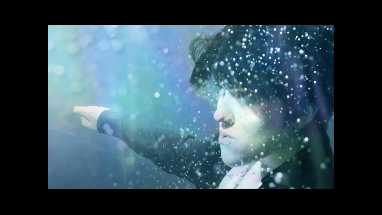 The xx - "Chained" (Official Video) background