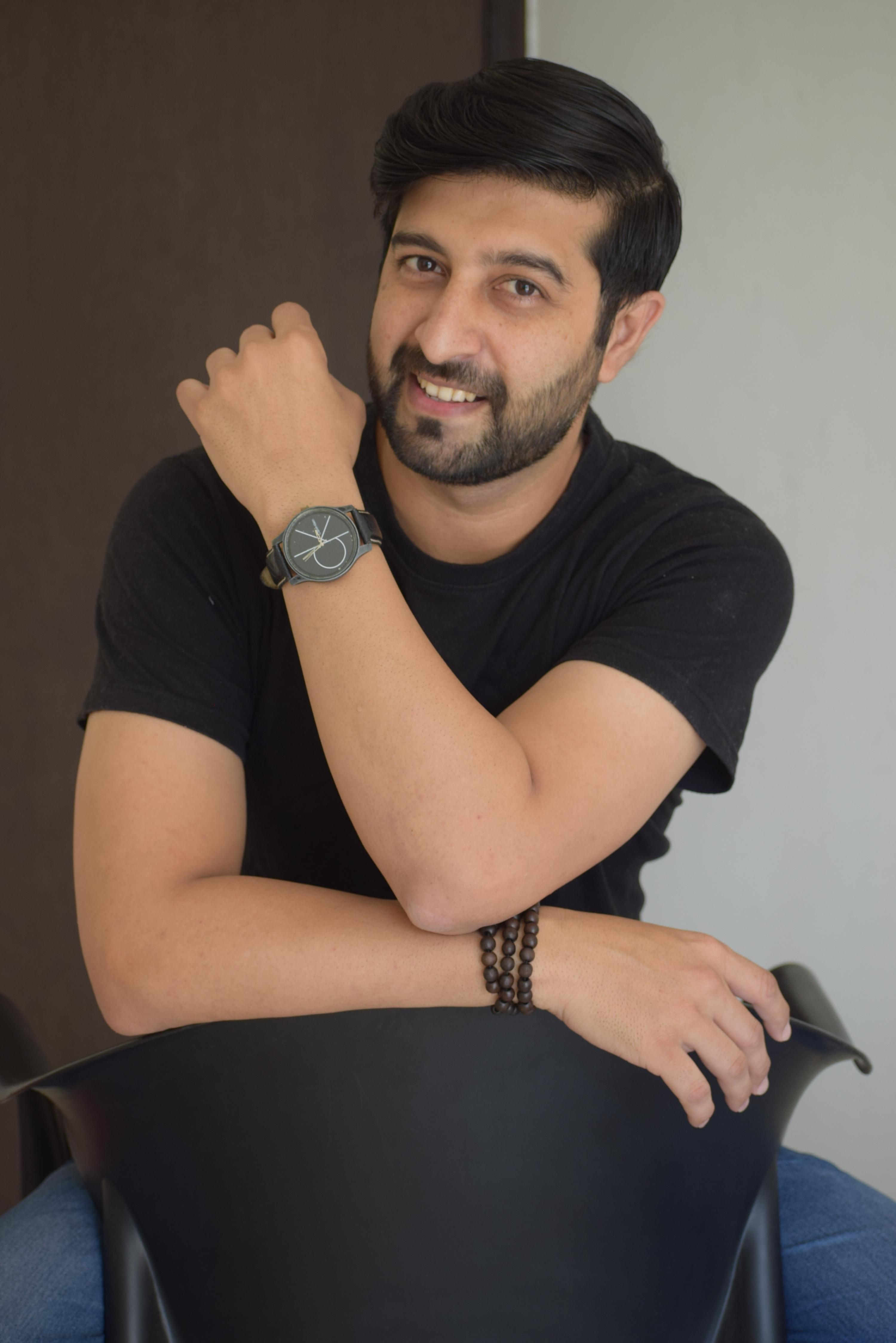 actor Guru Haryani large photo