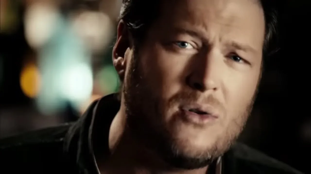 Blake Shelton - Sure Be Cool If You Did (Official Music Video) background