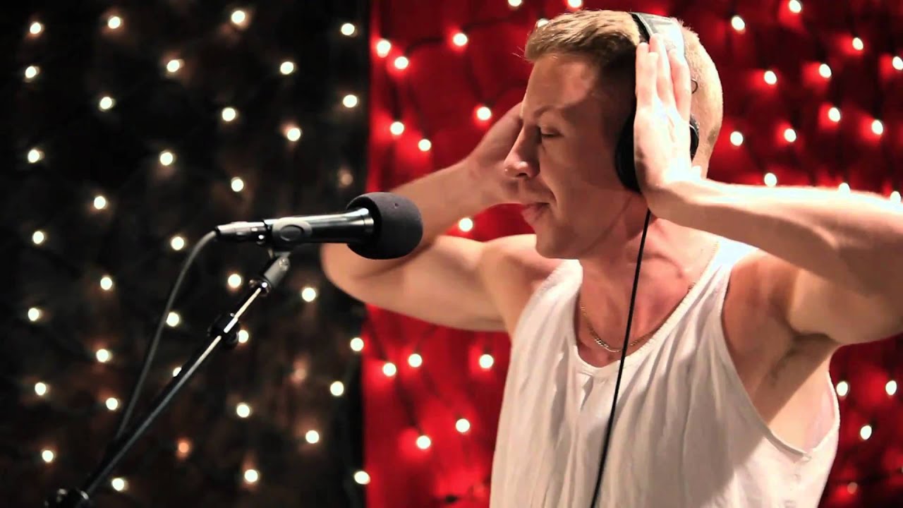 Macklemore and Ryan Lewis - My Oh My (Live on KEXP) background