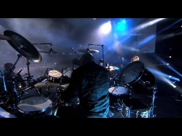 Simple Minds - Waterfront backdrop