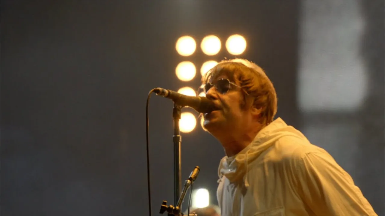 LIAM GALLAGHER - Stand By Me + Roll It Over - live Knebworth 2022 (2022) | Watch on Movi47