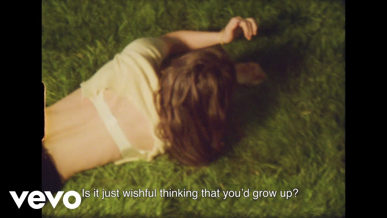 Gracie Abrams - Wishful Thinking (the lyrics) background