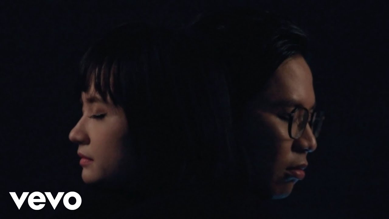For Revenge X Stereo Wall - Jakarta Hari Ini (Official Video) background