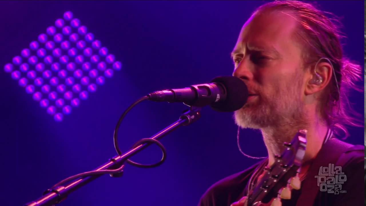 Radiohead - Karma Police LIVE (Lollapalooza 25 Years) background