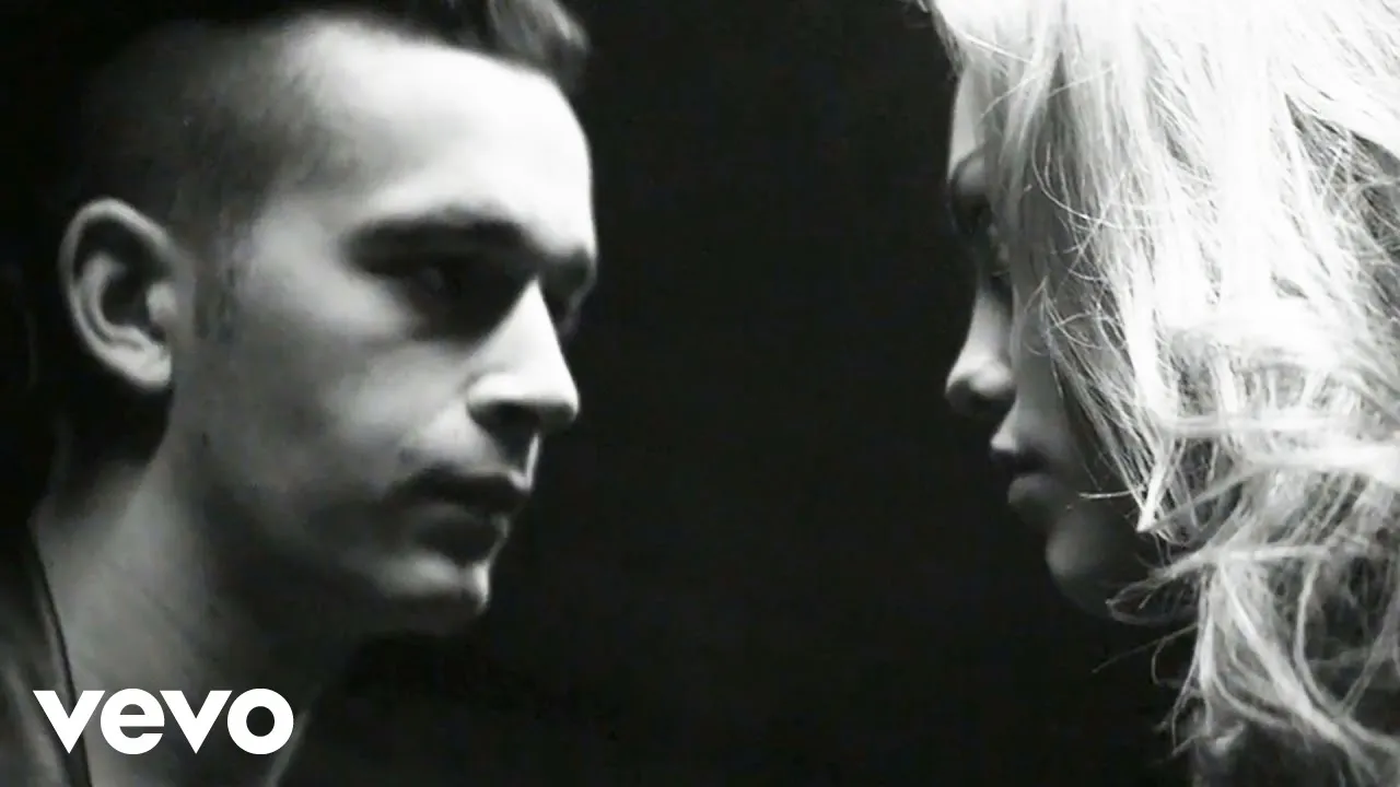 The 1975 - Chocolate (Official Video) background