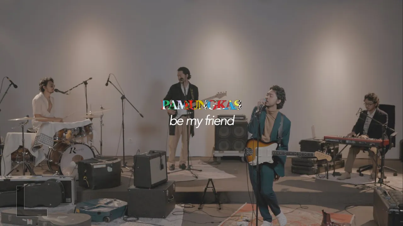 Pamungkas - Be My Friend (Official Music Video) background