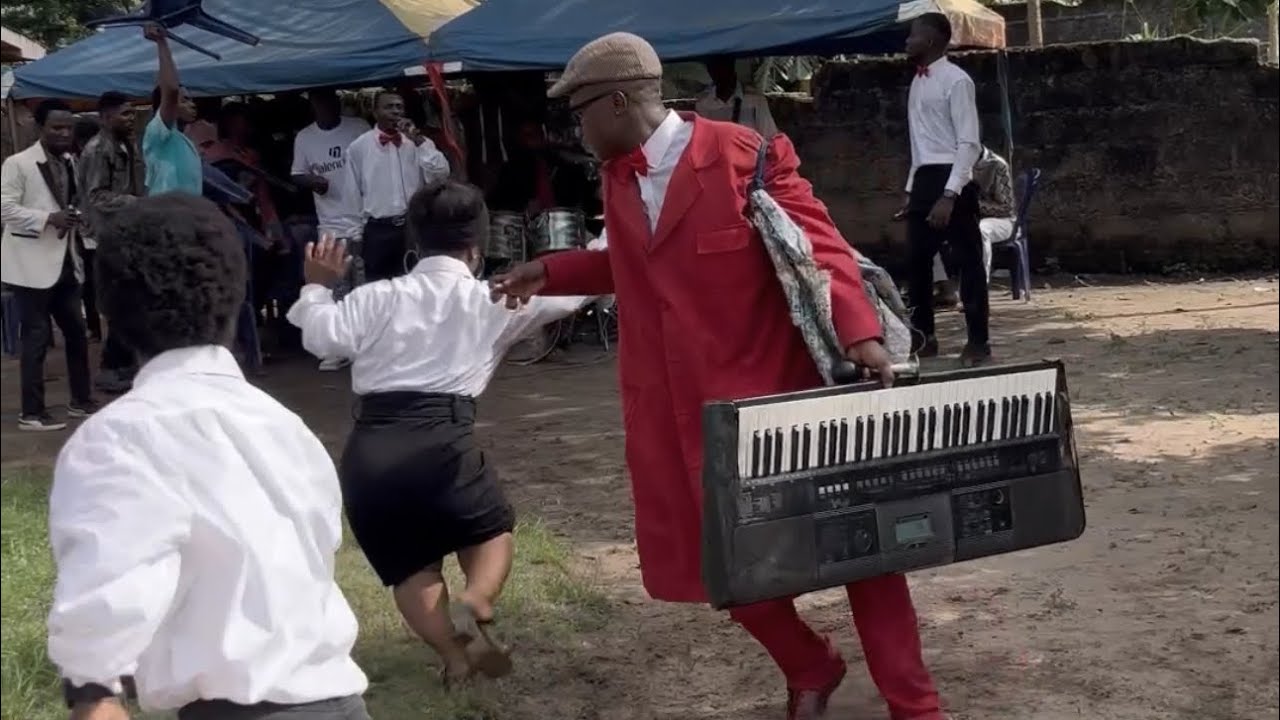 Funnybros The Keyboardist background