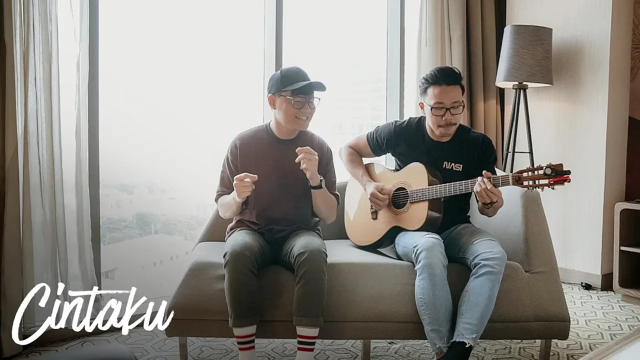 Chrisye - Cintaku (Lirik & Akustik Cover oleh Eclat) background