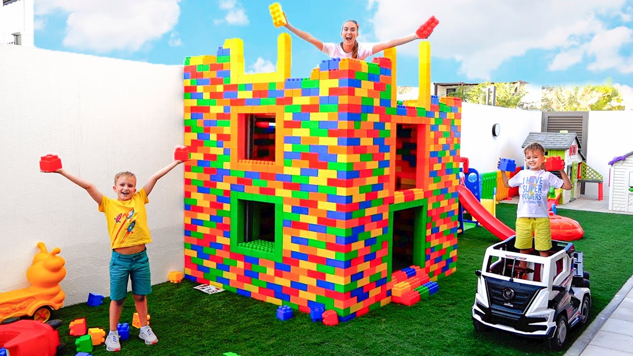Mom helps Vlad and Niki build a children's playhouse background