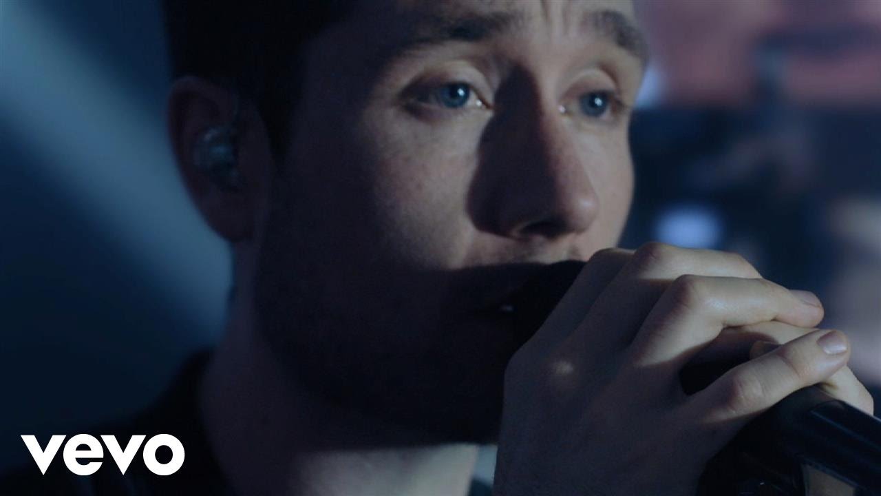 Bastille - Fake It (Vevo Presents) background