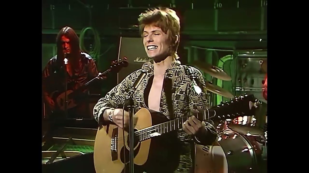 David Bowie - Five Years (Old Grey Whistle Test, 1972) backdrop