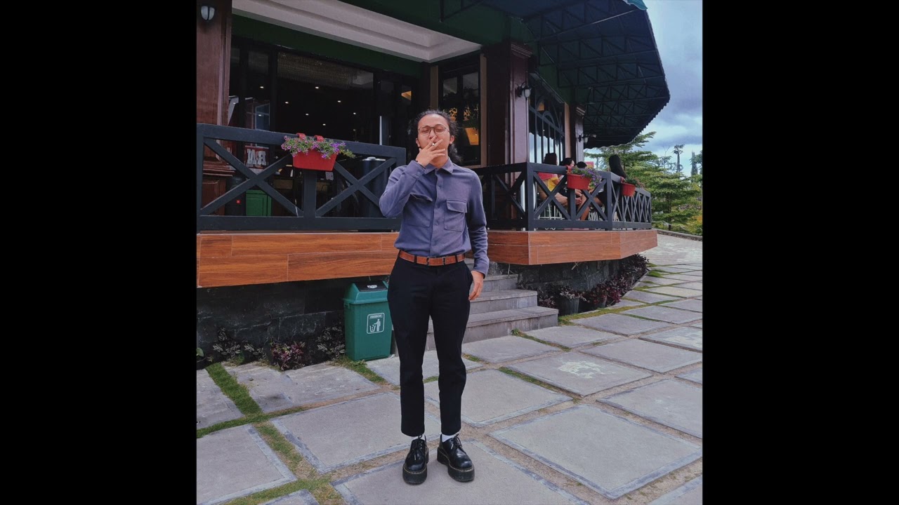 Dimas M - duniaku tak hanya tentangmu (official audio) background