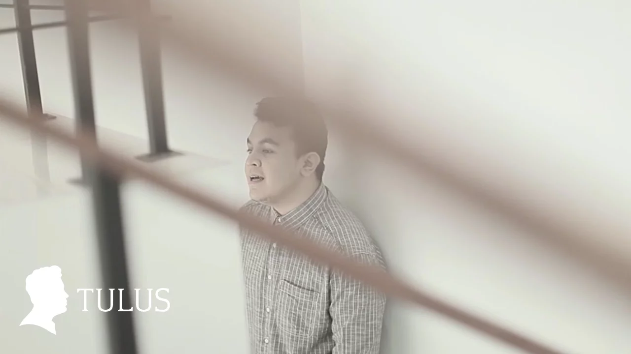 TULUS - Sewindu (Official Music Video) background