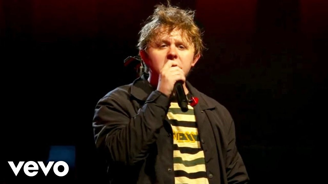 Lewis Capaldi - Someone You Loved (Live From New York City) background