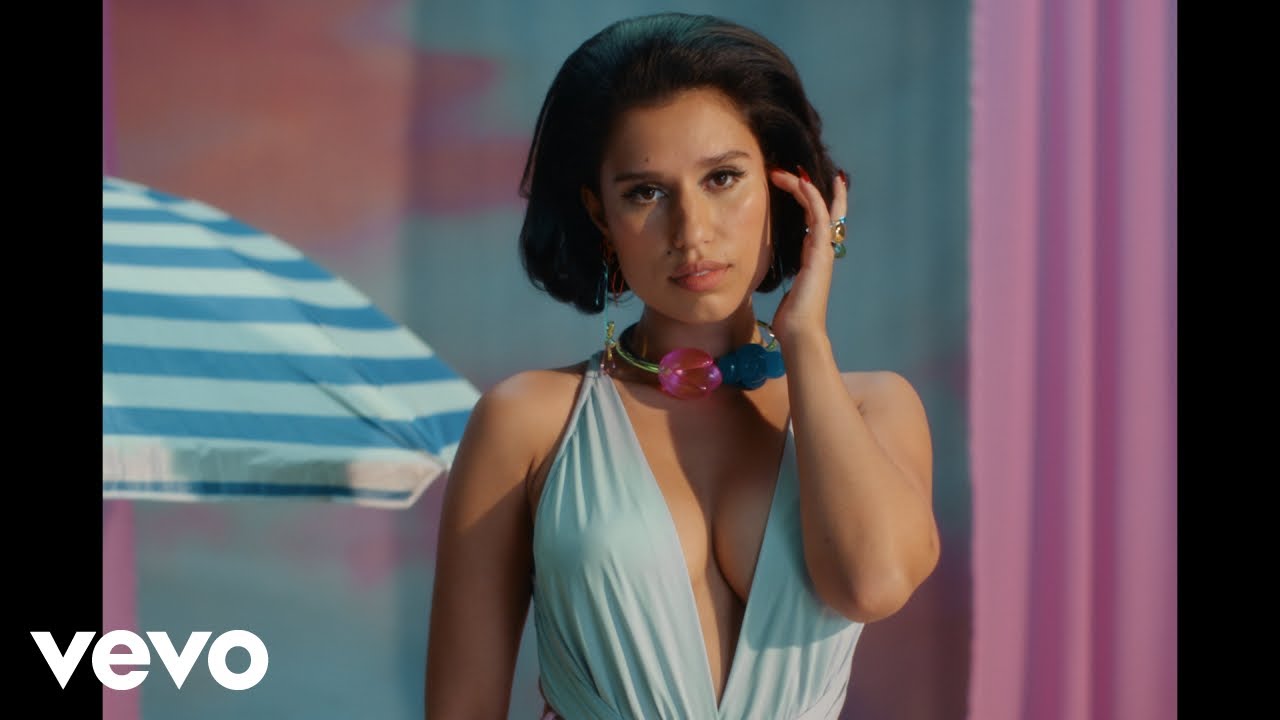Riton, RAYE - I Don't Want You (Official Video) background