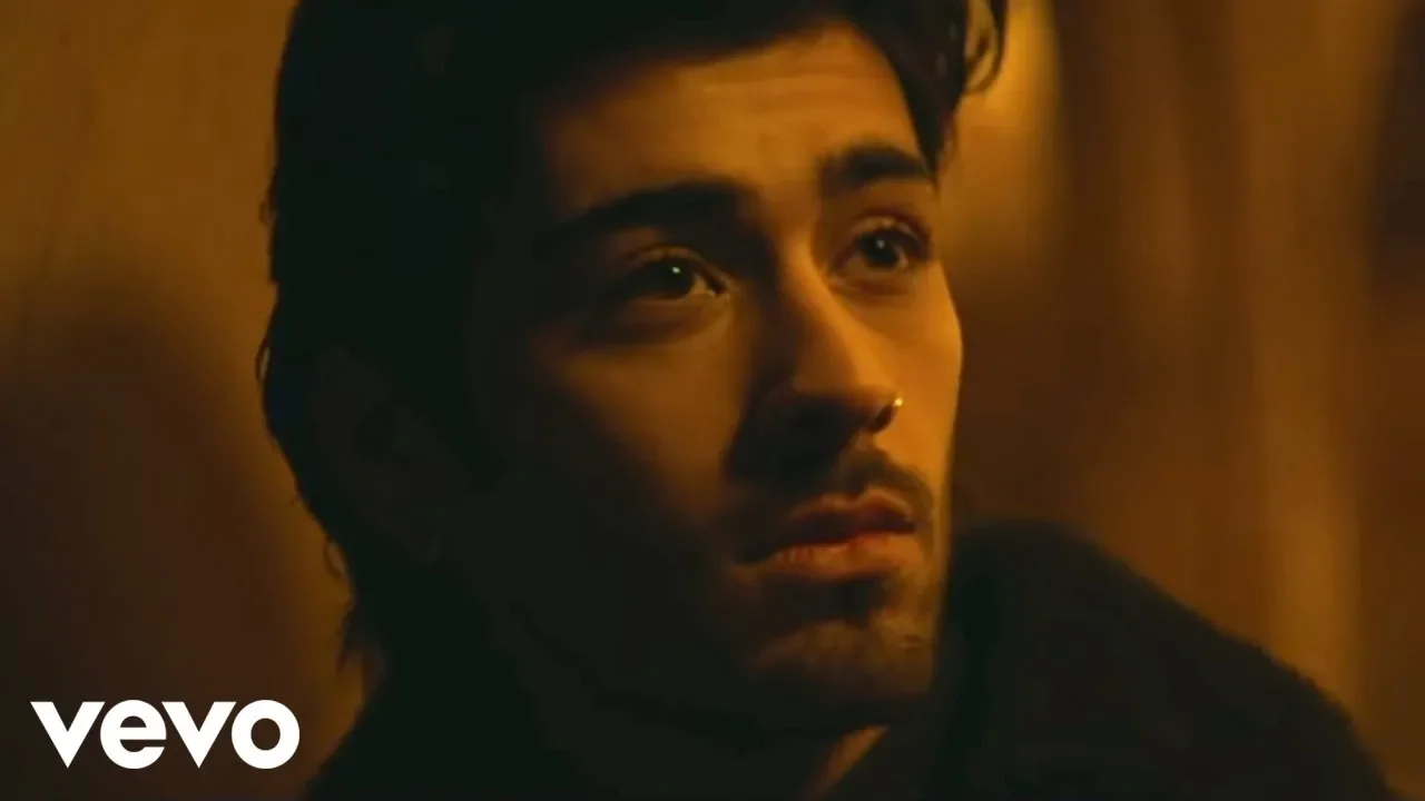 ZAYN, Zhavia Ward - A Whole New World (End Title) (From "Aladdin"/Official Video) background