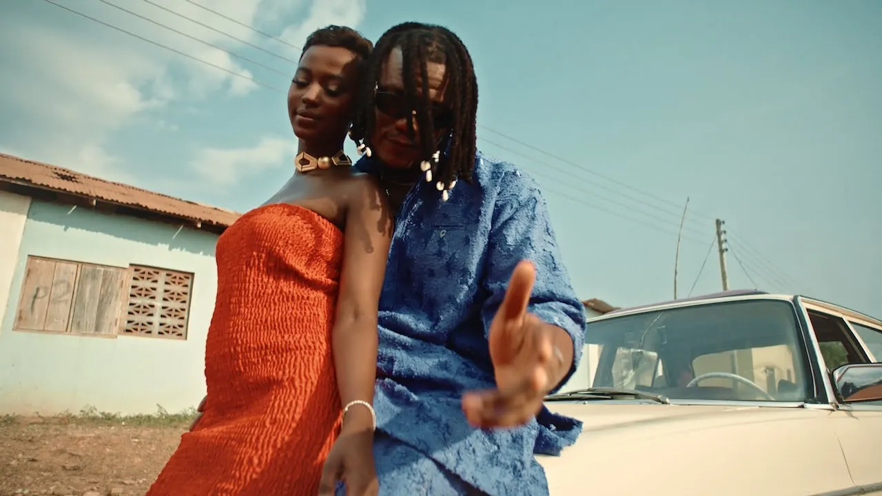 Pheelz - Pheelz Like Summer (Official Music Video) background