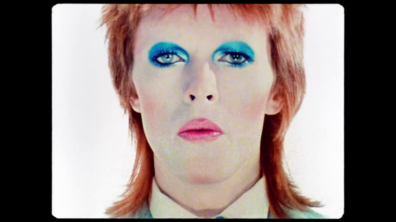 David Bowie - Life On Mars (2016 Mix) background
