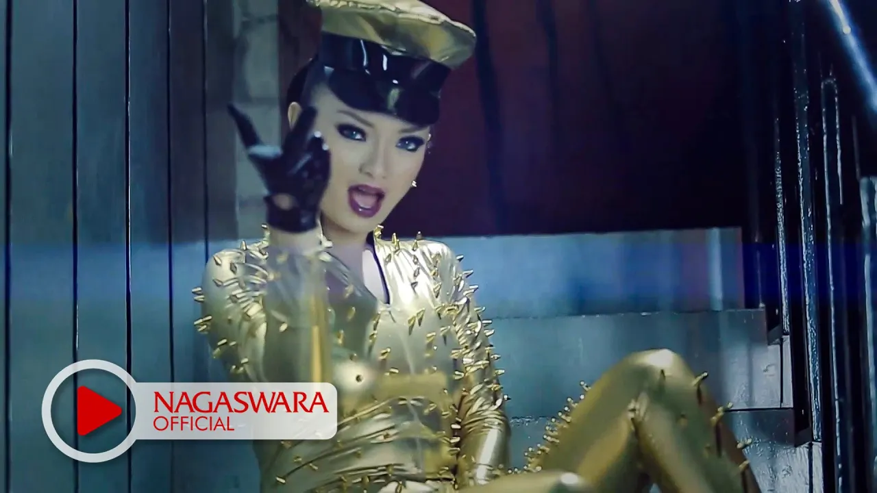 Zaskia Gotik - 1000 Alasan (Official Music Video NAGASWARA) #music background