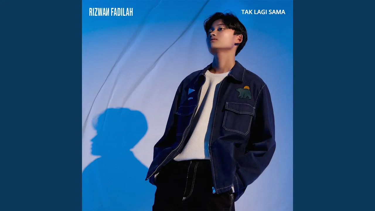 Tak Lagi Sama background