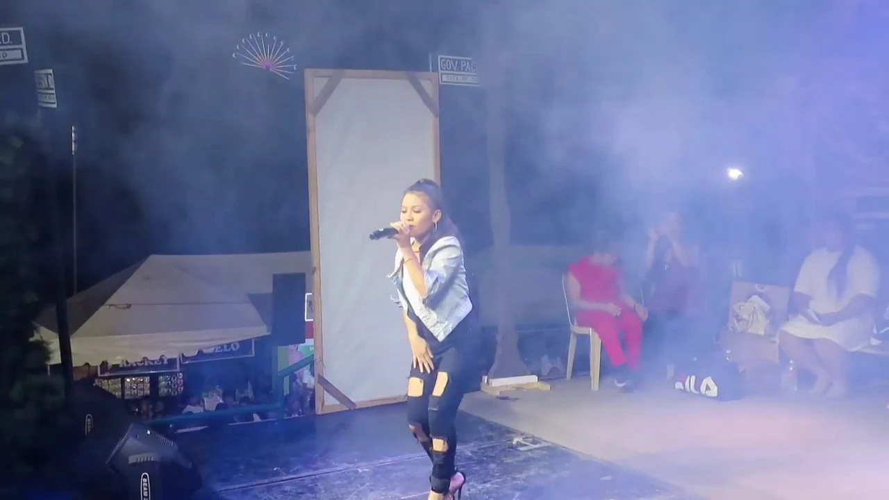 (Lyca Gairanod) Performance in baguio part 2 (Sing rolling in the deep and nosi balasi