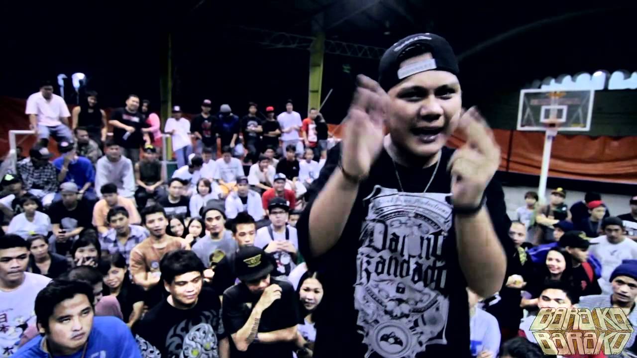 FlipTop - Smugglaz vs Apekz