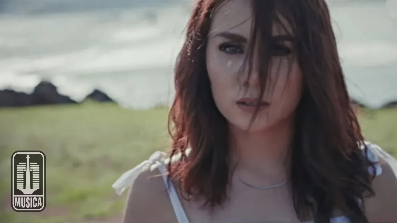 Geisha - Sementara Sendiri (OST. SINGLE) | (Official Music Video) background