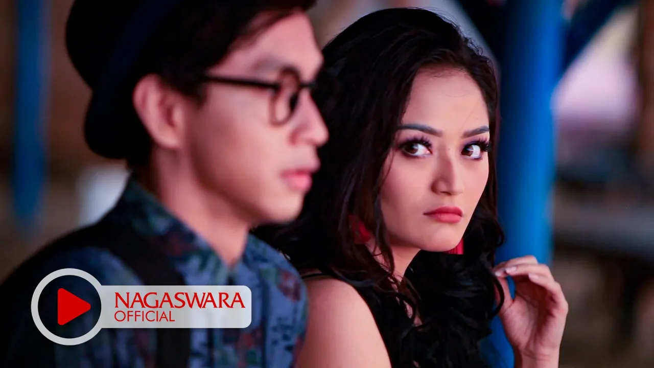 Siti Badriah - Ketemu Mantan (Official Music Video NAGASWARA) #music
